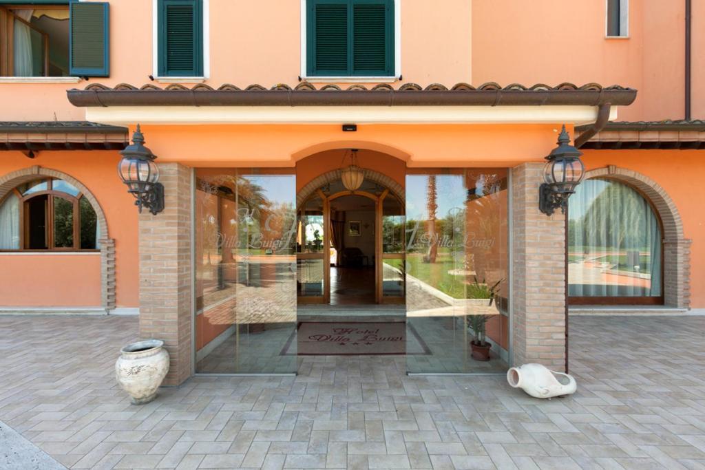 Villa Luigi Hotel & Restaurant Nuova Gestione Villa Rosa Di Martinsicuro ภายนอก รูปภาพ