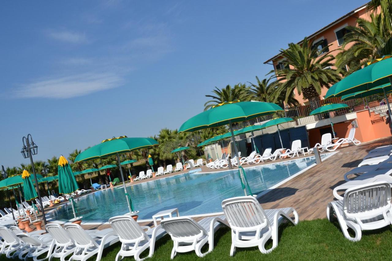 Villa Luigi Hotel & Restaurant Nuova Gestione Villa Rosa Di Martinsicuro ภายนอก รูปภาพ
